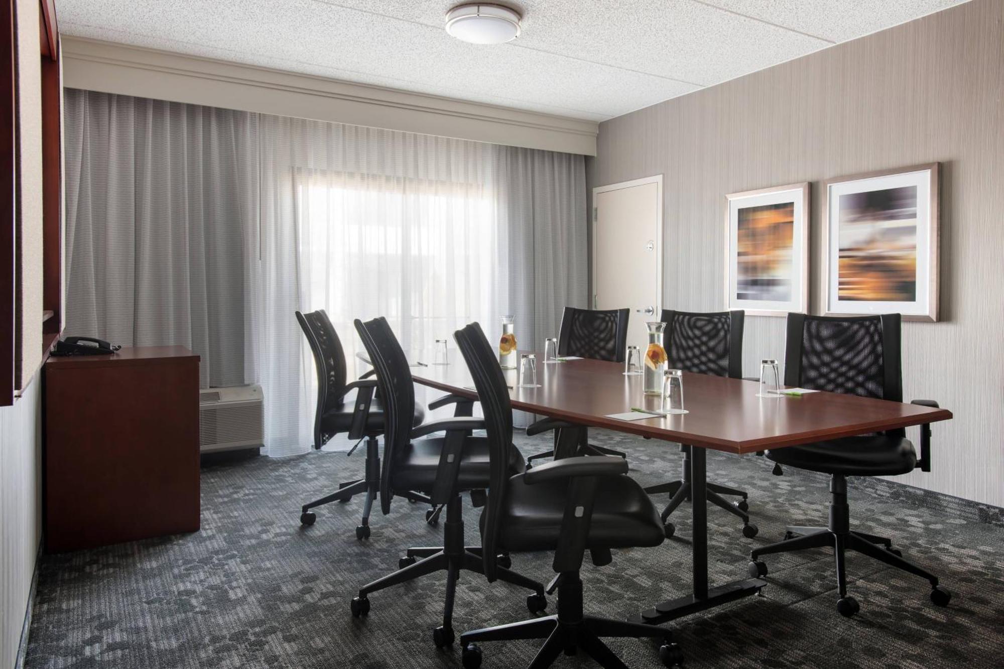 Hotel Courtyard Syracuse Carrier Circle East Syracuse Esterno foto